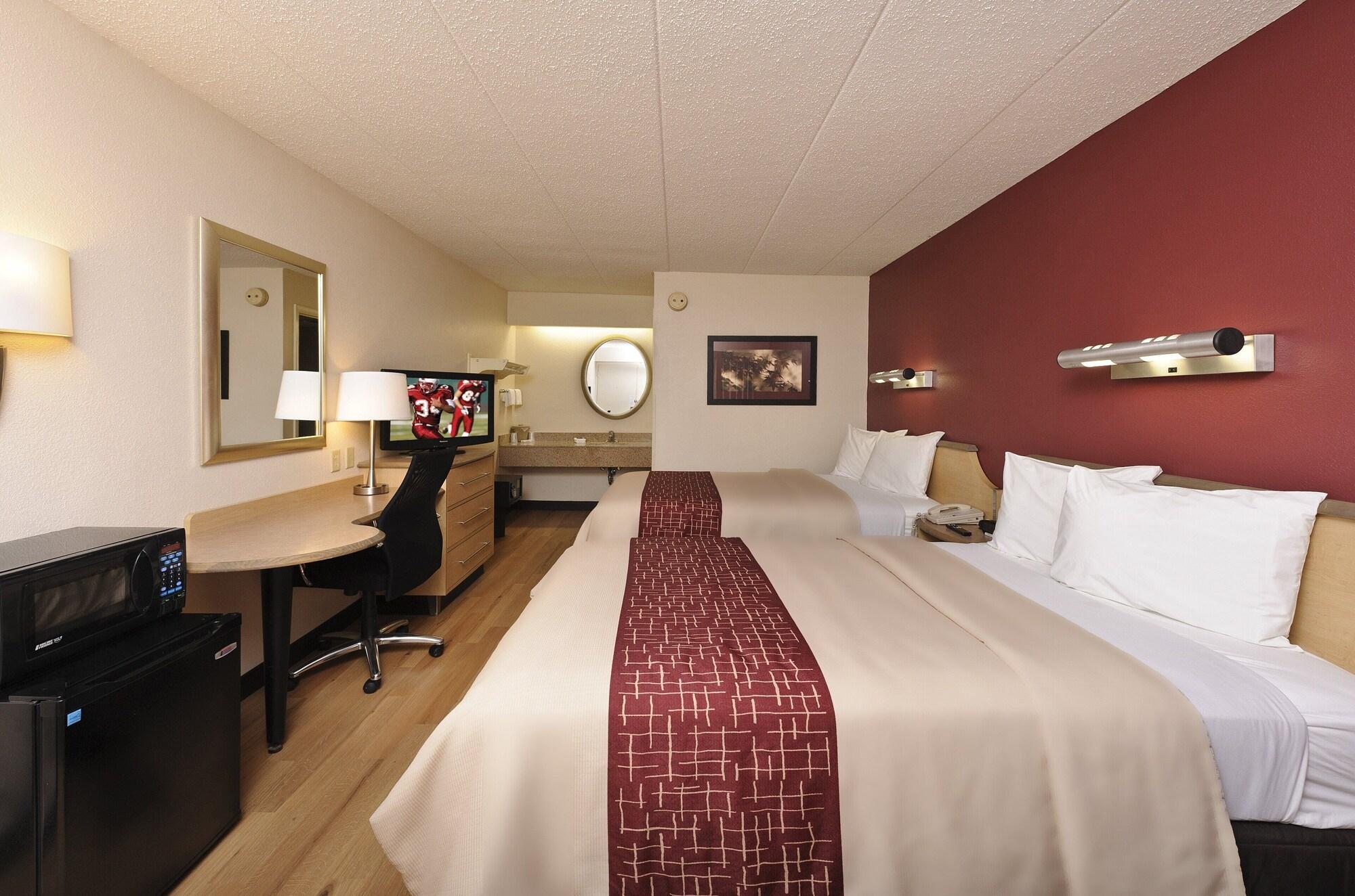 Red Roof Inn Dayton North Airport Exterior foto
